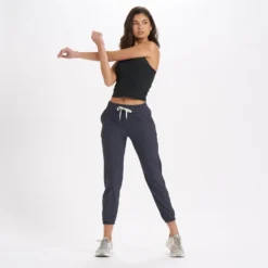 Weekend Jogger | Midnight -Vuori Clothing Store VW422MDN 5 dffd1aee fcdc 4046 9f3e 8a374bf5e063