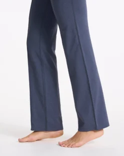 Halo Wide Leg Flare | Azure Heather 11 Halo Wide Leg Flare | Azure Heather -Vuori Clothing Store VW425HAZ SP23 W ECOMM PANTS BOTTOM 00797 1x1 690e91aa 8ac4 4189 829a 798e43f73805