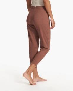 Lux At Ease Pant | Hazelnut Heather -Vuori Clothing Store VW427HHZ FA23 W ECOMM PANTS BACK BOTTOMS 4