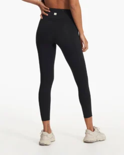 Stride Legging | Black -Vuori Clothing Store VW429BLK SP21 W ECOMM BOTTOM 2644 4x5 5a887d95 408e 49a1 8fae 93091ff097fc