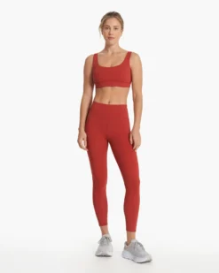 Stride Legging | Poppy -Vuori Clothing Store VW429POP SP23 W ECOMM PANTS DETAIL 1297 1x1 0ea50269 45a0 4f57 bb99 251eec35f1a8