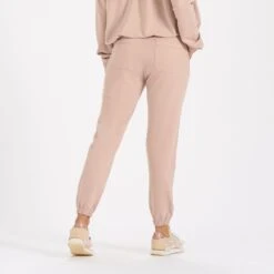 Laguna Lounge Pant 2.0 | Dogwood -Vuori Clothing Store VW437DWD 3 3c6e19a9 7d5b 4292 915c b1e413a62f91