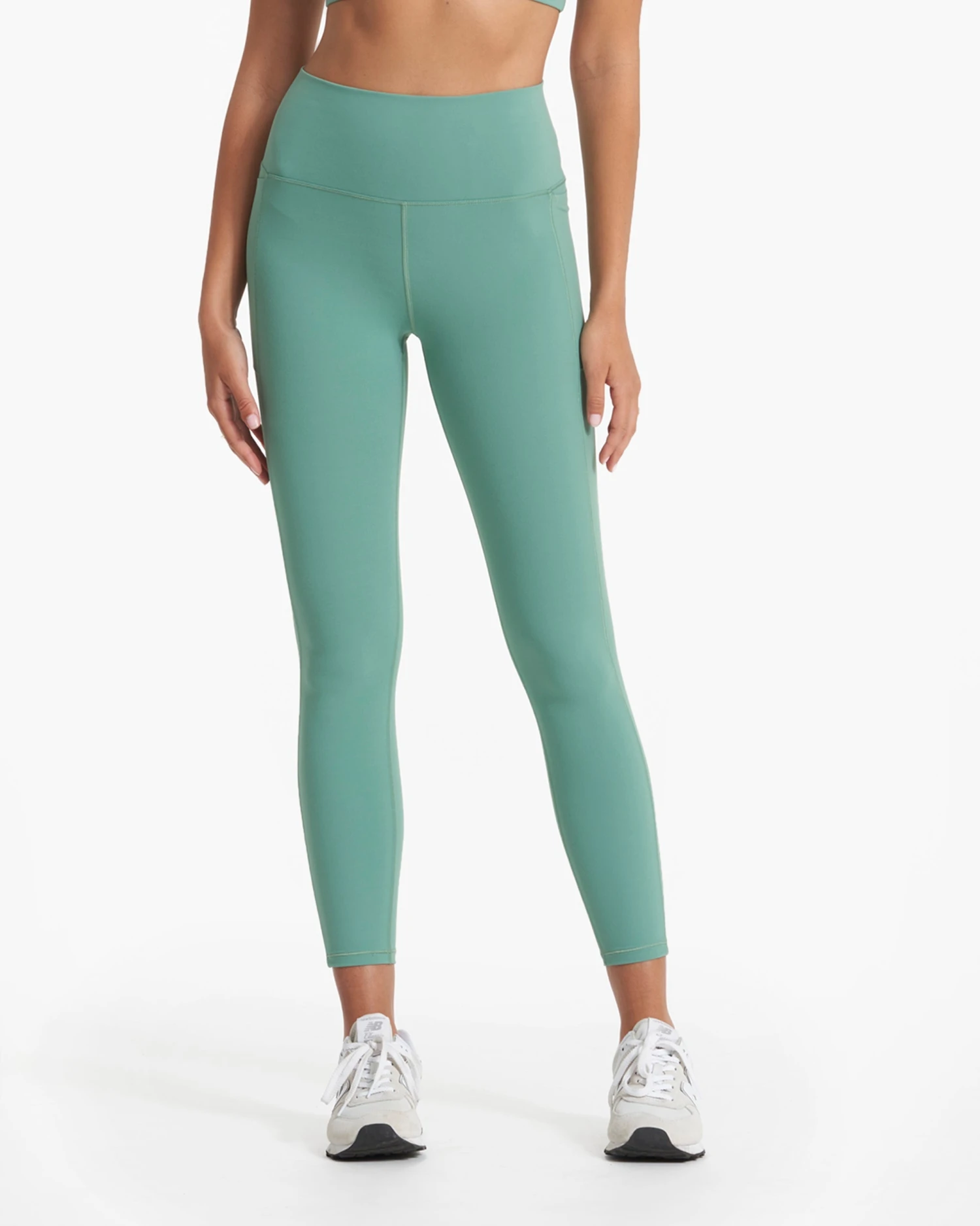 Studio Pocket Legging | Celadon 1 Studio Pocket Legging | Celadon