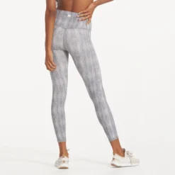 Studio Pocket Legging | Dune Snake 12 Studio Pocket Legging | Dune Snake -Vuori Clothing Store VW446DSK 1217