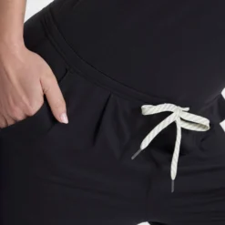 Lux At Ease Jumpsuit | Black -Vuori Clothing Store VW458BLK 1715