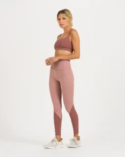 Colorblock Studio Legging | Light Terracotta 6 Colorblock Studio Legging | Light Terracotta -Vuori Clothing Store VW460LTT 4 dea1a231 42c7 44d9 8e91 631174c9d2de