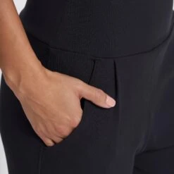 Pose At Ease Pant | Black -Vuori Clothing Store VW479BLK 1843