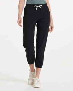 New Products 7 Miles Jogger | Black