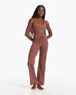 Daily Wideleg - Long | Hazelnut 12 Daily Wideleg - Long | Hazelnut -Vuori Clothing Store VW489 LHZN FA23 W ECOMM PANTS FULL 2