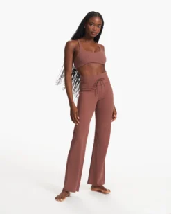 Daily Wideleg - Long | Hazelnut 11 Daily Wideleg - Long | Hazelnut -Vuori Clothing Store VW489 LHZN FA23 W ECOMM PANTS FULL 3