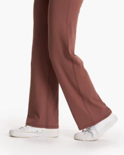 Daily Wideleg - Short | Hazelnut -Vuori Clothing Store VW489 SHZN FA23 W ECOMM PANTS DETAIL 8