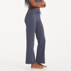 Daily Wideleg | Azure -Vuori Clothing Store VW489AZR 1546