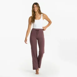 Daily Wideleg | Chestnut -Vuori Clothing Store VW489CHN 2499