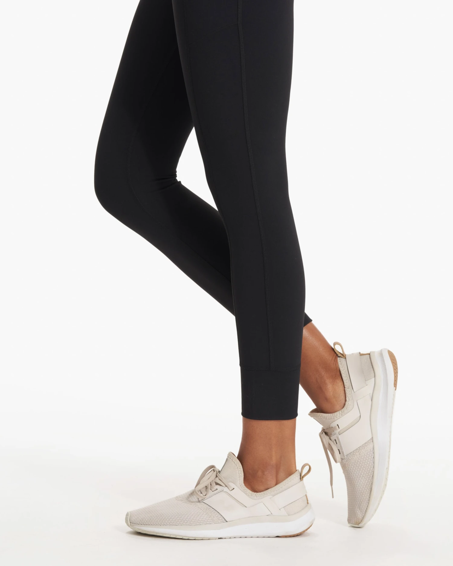 Daily Pocket Legging | Black 7 Daily Pocket Legging | Black - Image 7