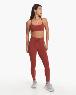 Daily Pocket Legging | Currant 11 Daily Pocket Legging | Currant -Vuori Clothing Store VW490CUR SP23 W ECOMM PANTS FULL 1531 1x1 417461a3 74fc 42a6 81ff acc8ff63acc8