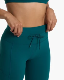 Daily Pocket Legging | Jade 11 Daily Pocket Legging | Jade -Vuori Clothing Store VW490JAD 0095