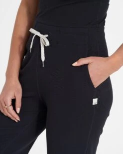 Pose Jumpsuit | Black 8 Pose Jumpsuit | Black -Vuori Clothing Store VW491BLK 4765