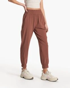 Villa Jogger | Hazelnut