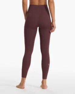 Evolve Legging | Fig -Vuori Clothing Store VW497FIG SP23 W ECOMM PANTS BOTTOM 02858 1X1 08399f06 85e4 49f5 bf64 da350b6155bd