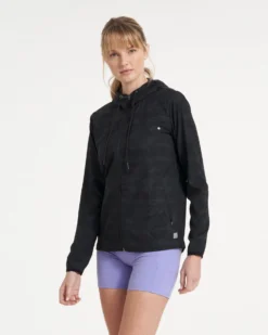 Womens Outdoor Trainer Shell | Black Camo