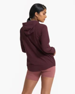 Womens Outdoor Trainer Shell | Ruby Linen Texture 9 Womens Outdoor Trainer Shell | Ruby Linen Texture -Vuori Clothing Store VW501RBT 0633