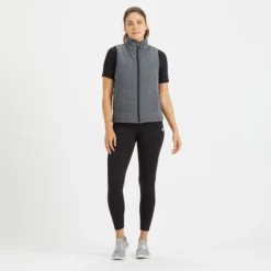Pacific Vest | Black Linen Texture 8 Pacific Vest | Black Linen Texture -Vuori Clothing Store VW503BKL 4 38052dcc a73d 420c b16a 58171bf20c28
