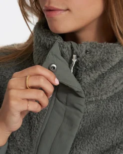Cozy Sherpa Jacket | Dusty Pine -Vuori Clothing Store VW530DST 02762