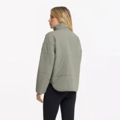 Canyon Insulated Jacket | Laurel -Vuori Clothing Store VW532LAU 4066