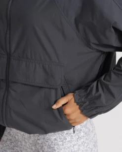 Shores Jacket | Charcoal 14 Shores Jacket | Charcoal -Vuori Clothing Store VW545CCL SP23 W ECOMM JACKETS 2656 DETAIL 1x1 3776cf8d 02b3 4552 a45c 3f63a029a544 scaled