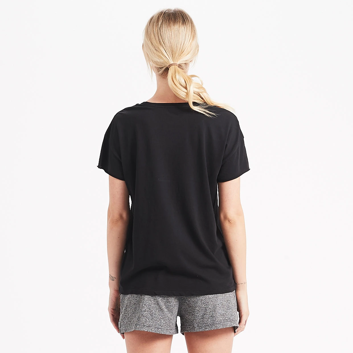 Encinitas Tee | Black 3 Encinitas Tee | Black - Image 3
