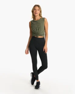 The Rise The Shine Tank | Oregano 11 The Rise The Shine Tank | Oregano -Vuori Clothing Store VW952ORE FA23 W ECOMM printables FULL ALT 6