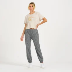 Here Comes The Sun Tee | Putty -Vuori Clothing Store VW971PTY 3 5a036f69 8817 4aa8 a3da 8c2637738358