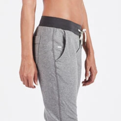 Laguna Lounge Pant | Heather Grey -Vuori Clothing Store vw347 htg 11197 aa76db0c f32c 4168 b37e 4a830eacbc54